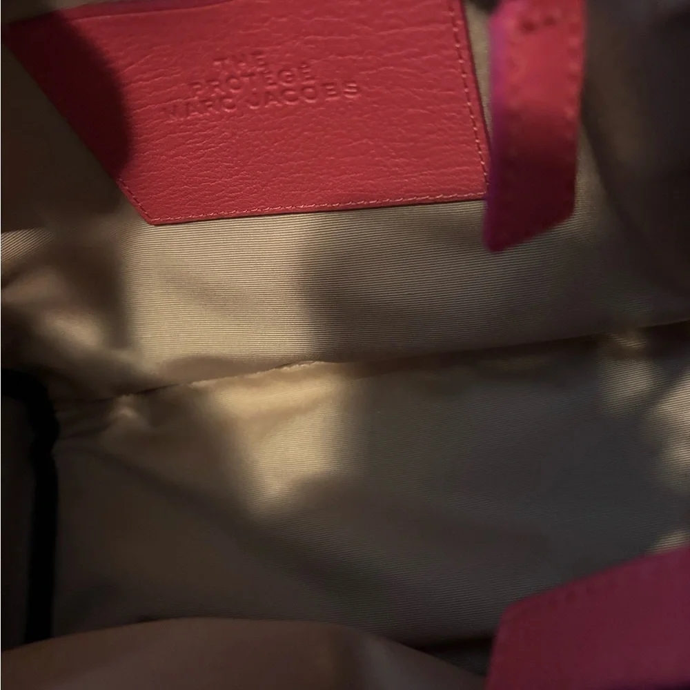 Marc Jacobs Vibrant Pink Leather Tote